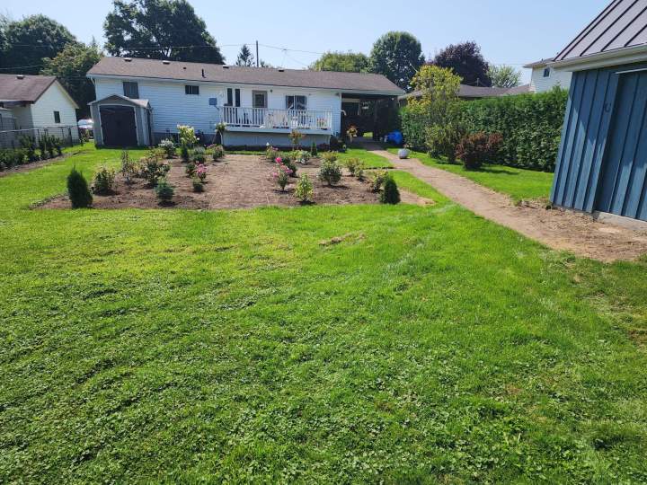 Well-maintained property Cobourg